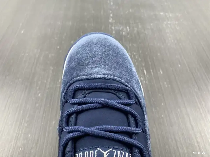Cheap TBkick WMNS Jordan AR0715-441 Navy Midnight 11 Air Velvet 0524